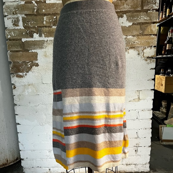 Anthropologie Sweater Skirt by Moth - Picture 2 of 3